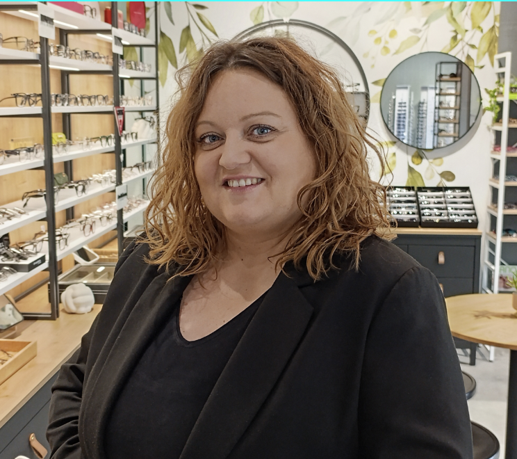 Optometrysta Gdańsk – Joanna Orzoł, specjalistka w doborze okularów i soczewek kontaktowych