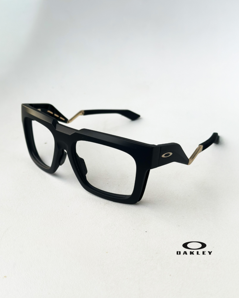 Oprawki okularowe Oakley – wyrazisty design i ergonomiczna konstrukcja dostępne w Centrum U Okulistek w Gdańsku-Wrzeszczu